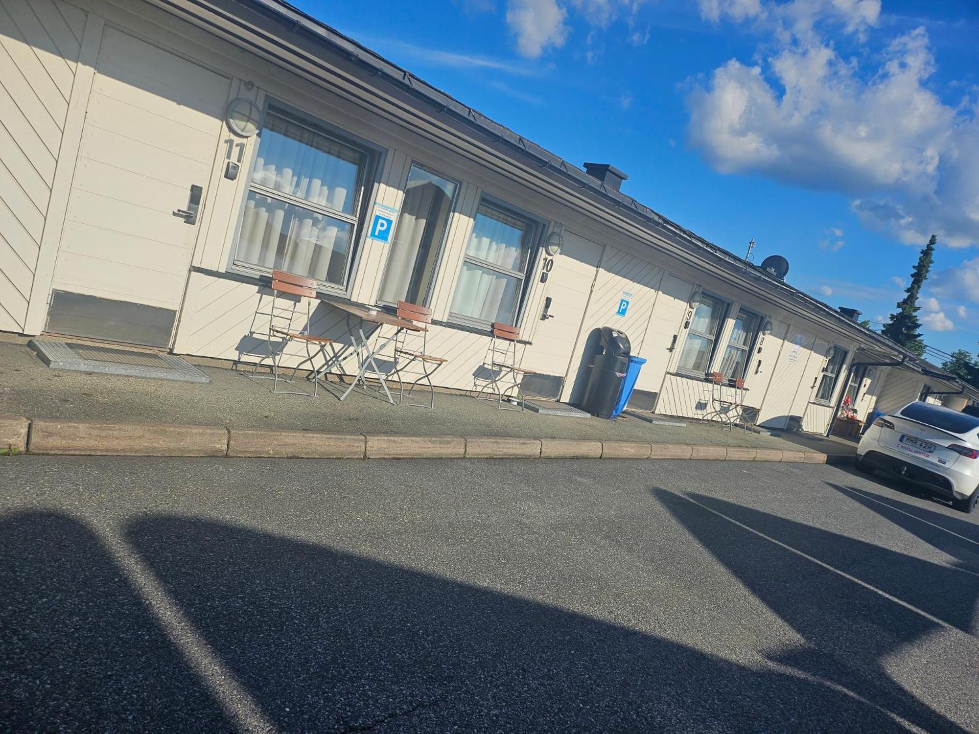 Motell Lier Exteriér fotografie